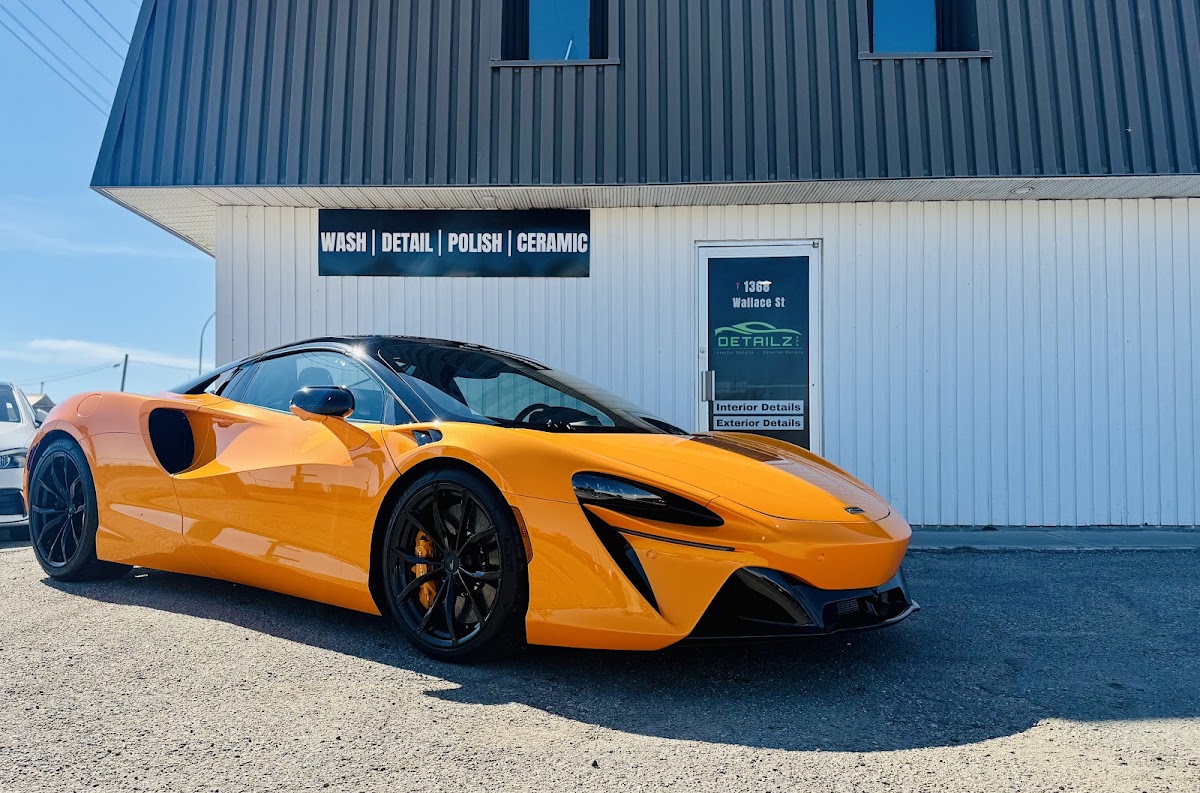 Vehicle wrap work from Detailz Auto Spa - Car Wash, Detailing, PPF & Ceramic